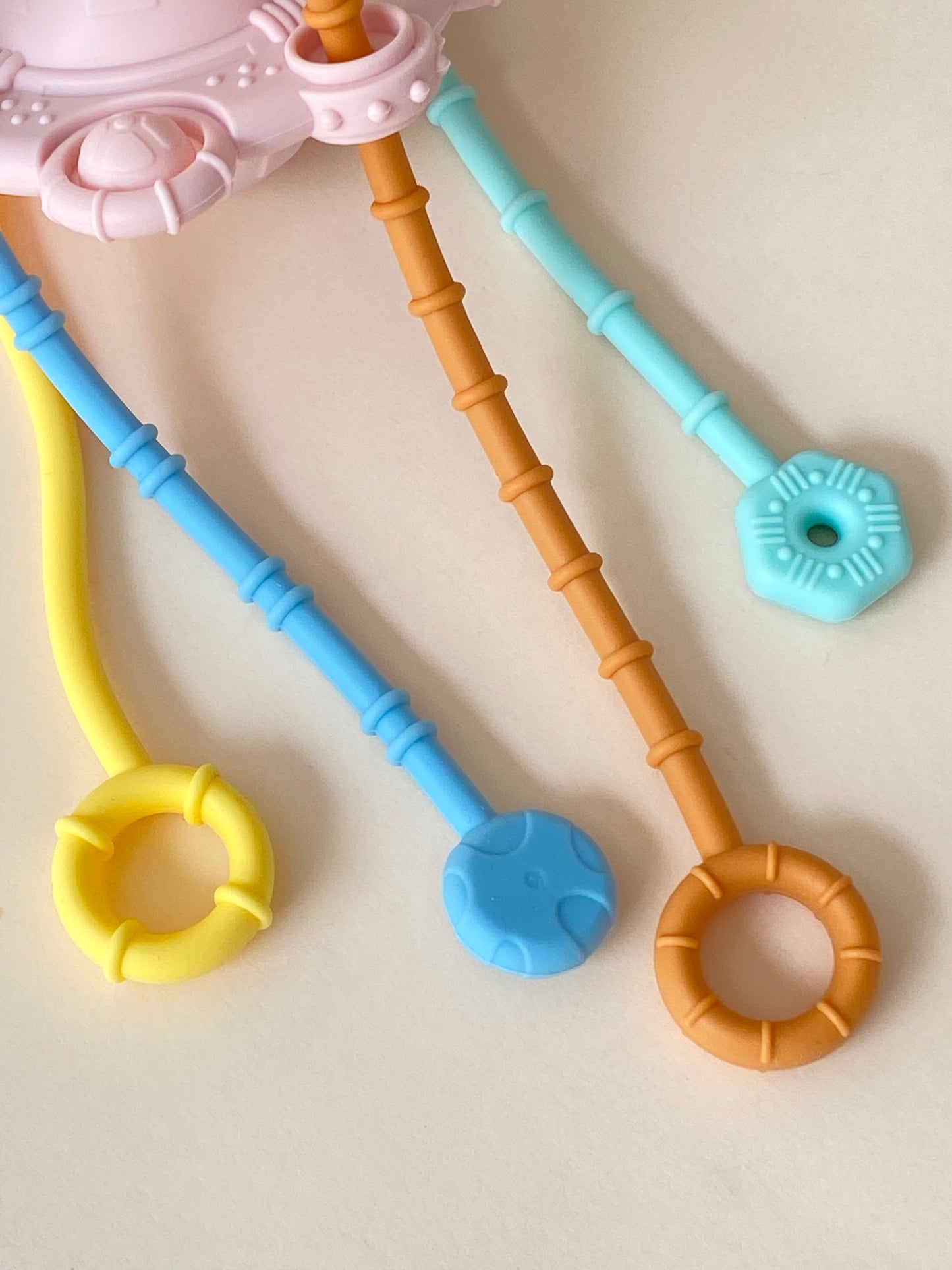 Silicone Pull String Toy