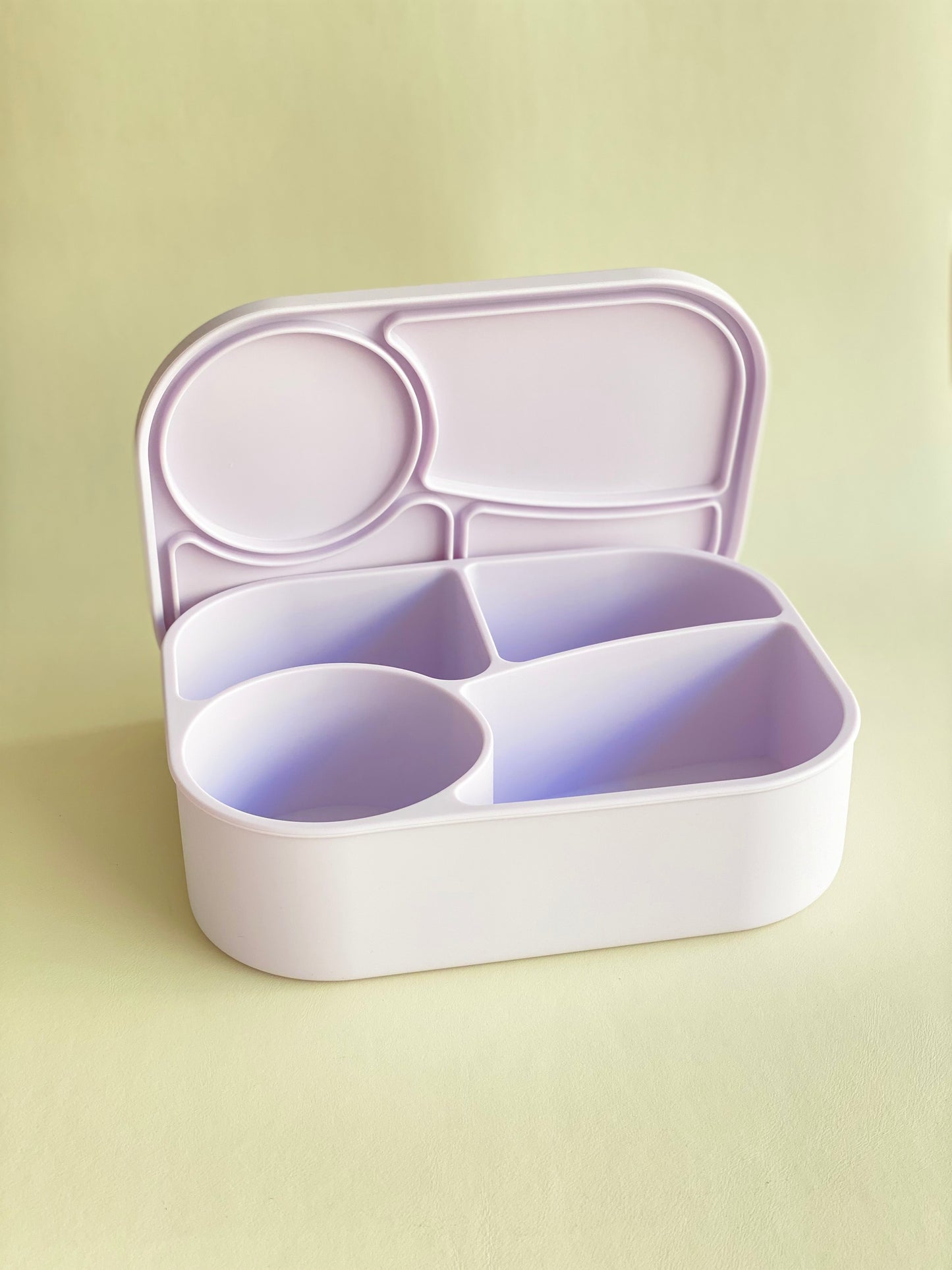 SILICONE LUNCH BOX / Bento box - 4 Compartment Large