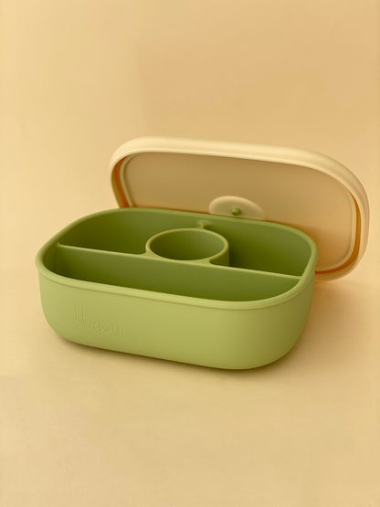 SILICONE LUNCH BOX / Bento box - 4 Compartment + steam vent