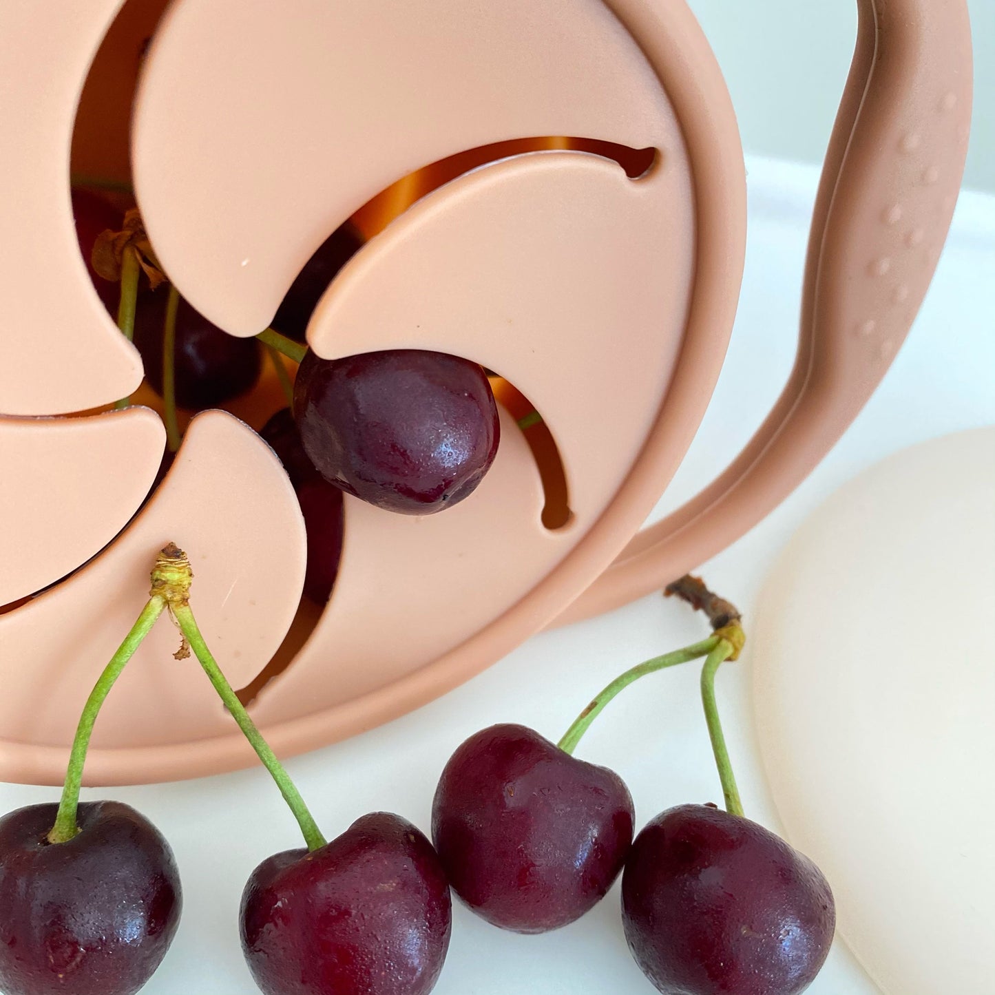 FOLDABLE SNACK CUP