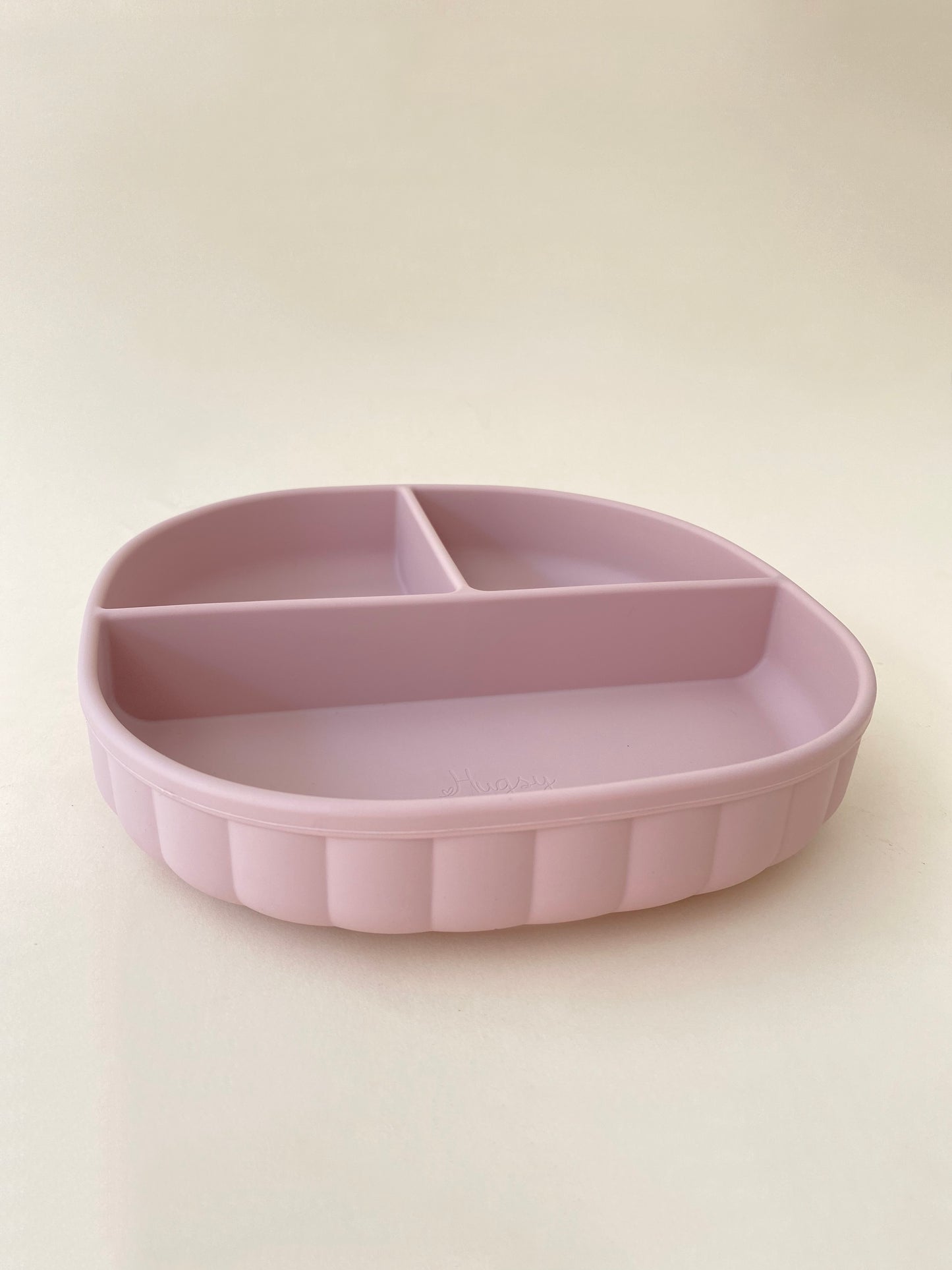 SILICONE DIVIDED SUCTION PLATE RIBBY